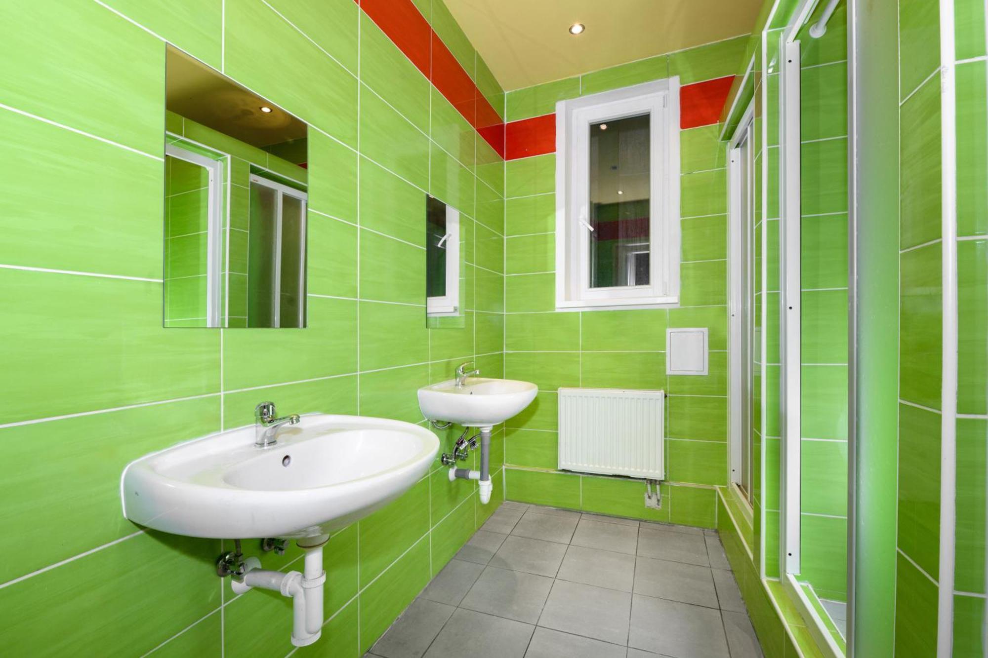 Benedikt City Center Hostel Prague Exterior photo