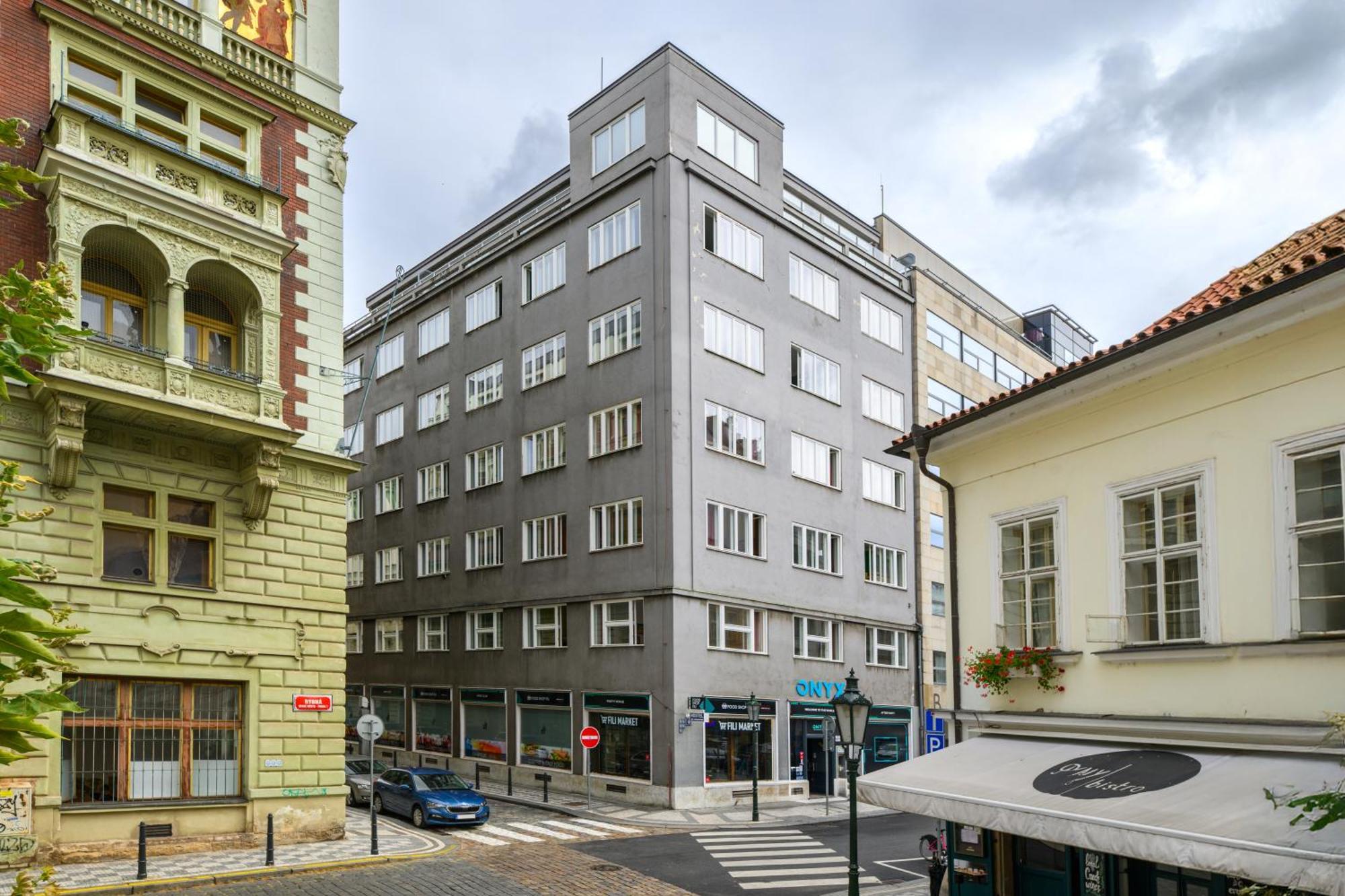 Benedikt City Center Hostel Prague Exterior photo